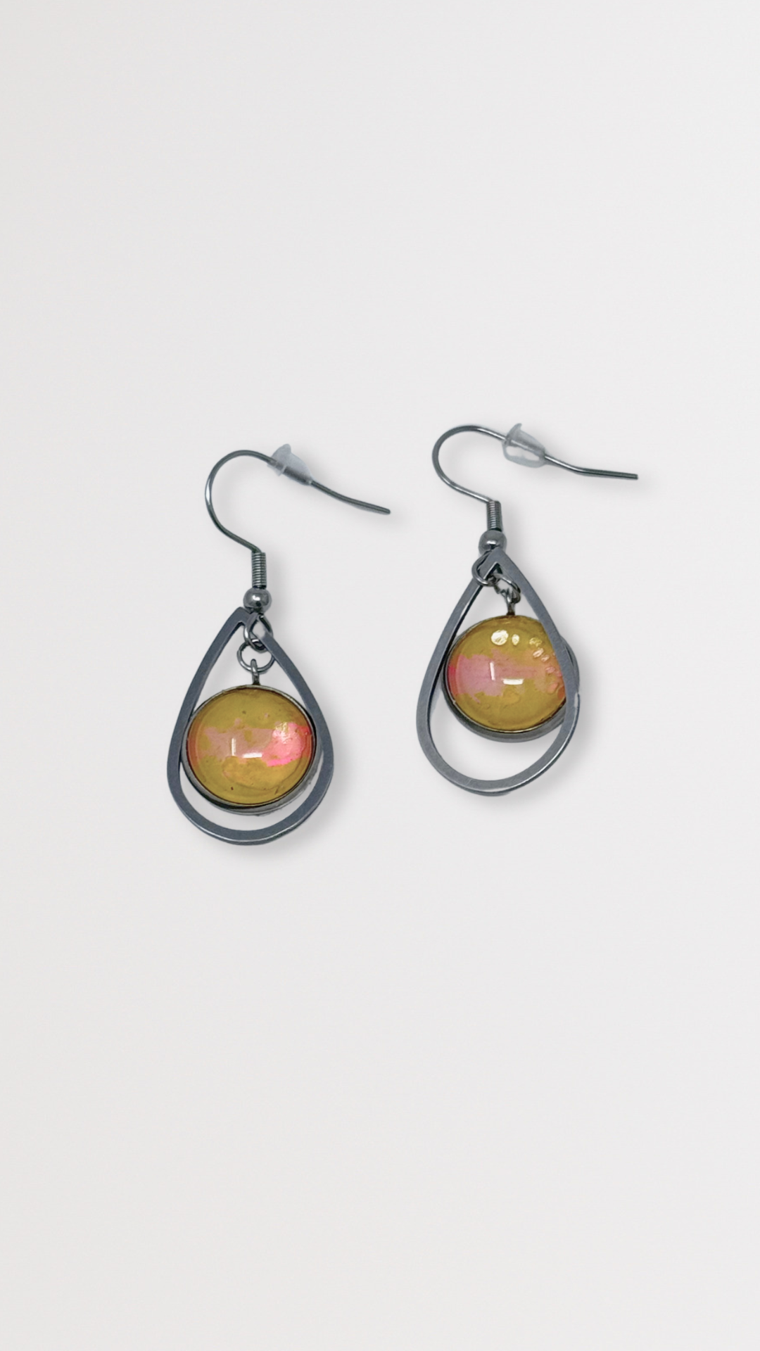 Metal Bezel Earrings - Turn It Gold